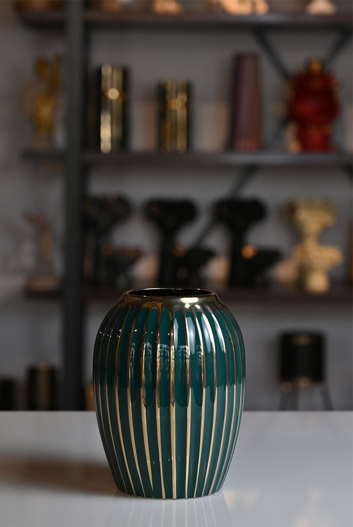 Charming Gold and Emerald Ceramic Vase